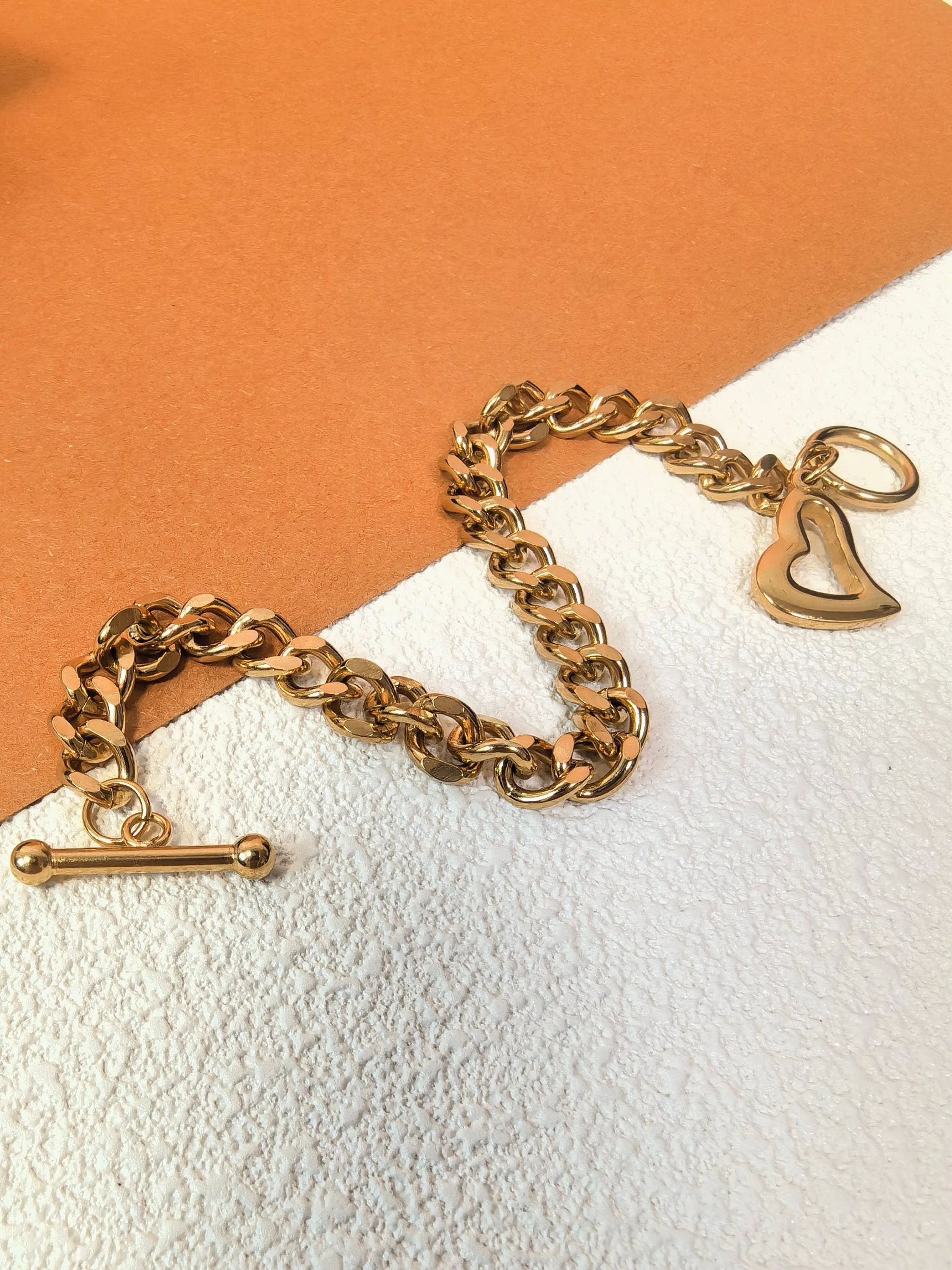18K Gold Plated Stainless Steel Chunky Chain Link Love Charm Heart Toggle Bracelet