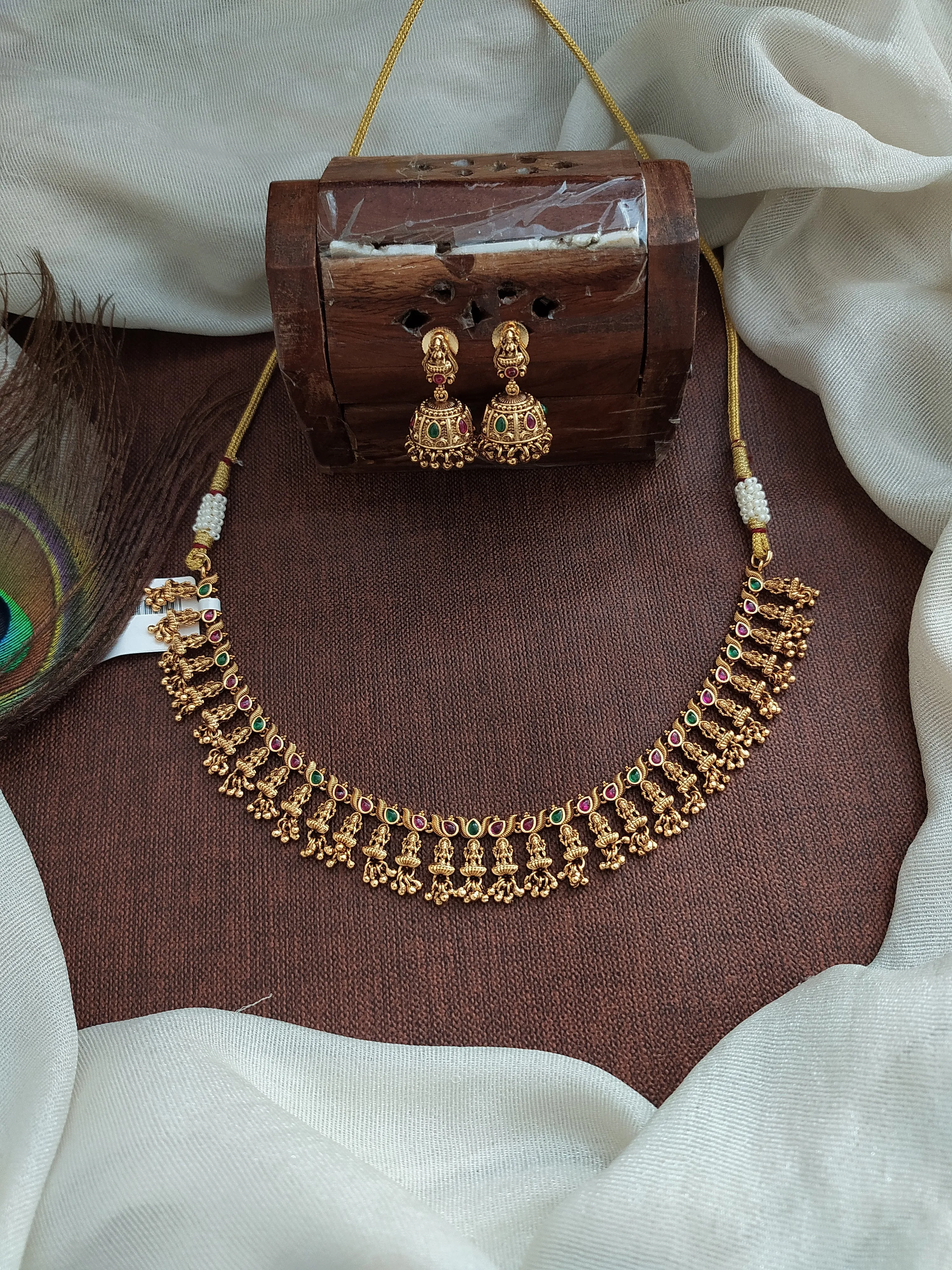 Antique Simple Lakshmi Necklace with Jhumki