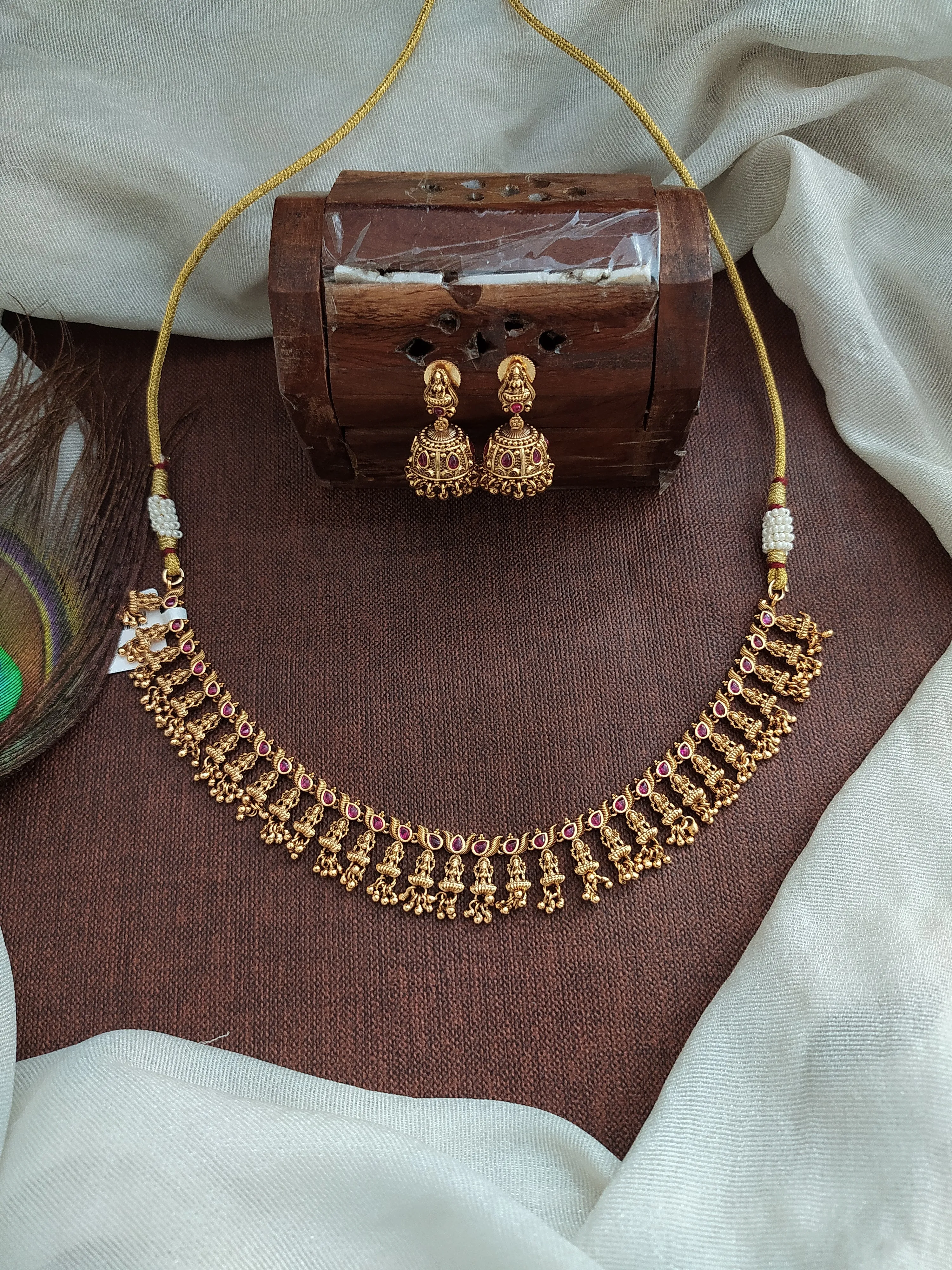 Antique Simple Lakshmi Necklace with Jhumki
