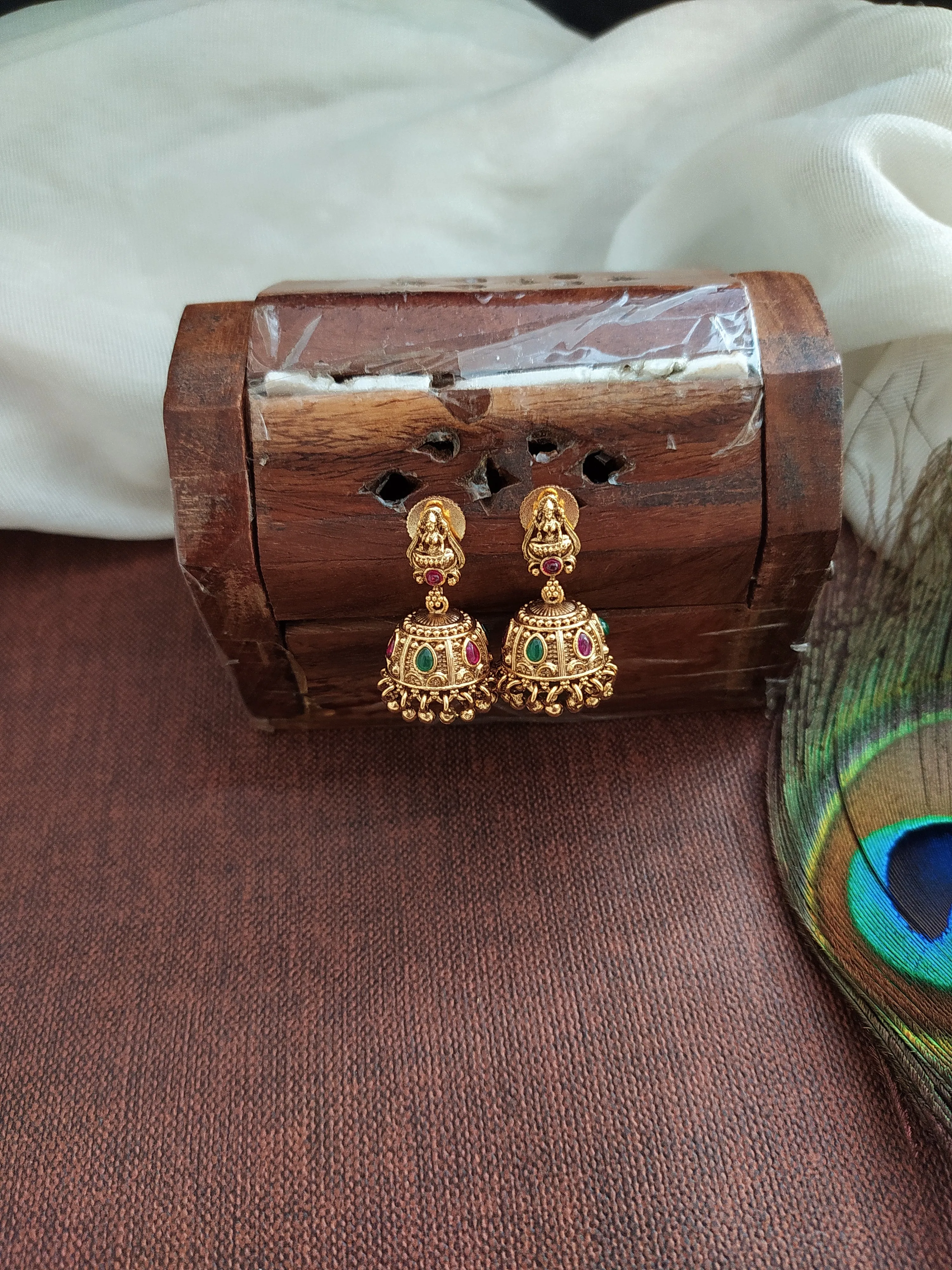 Antique Simple Lakshmi Necklace with Jhumki