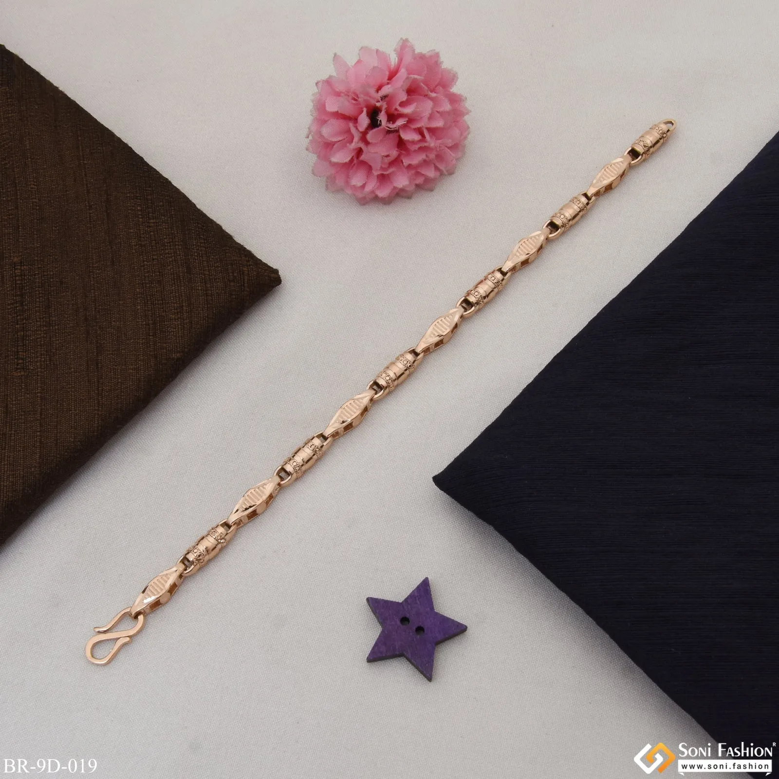 Awesome Design Antique Design Rose Gold Color Bracelet for Men - Style D019