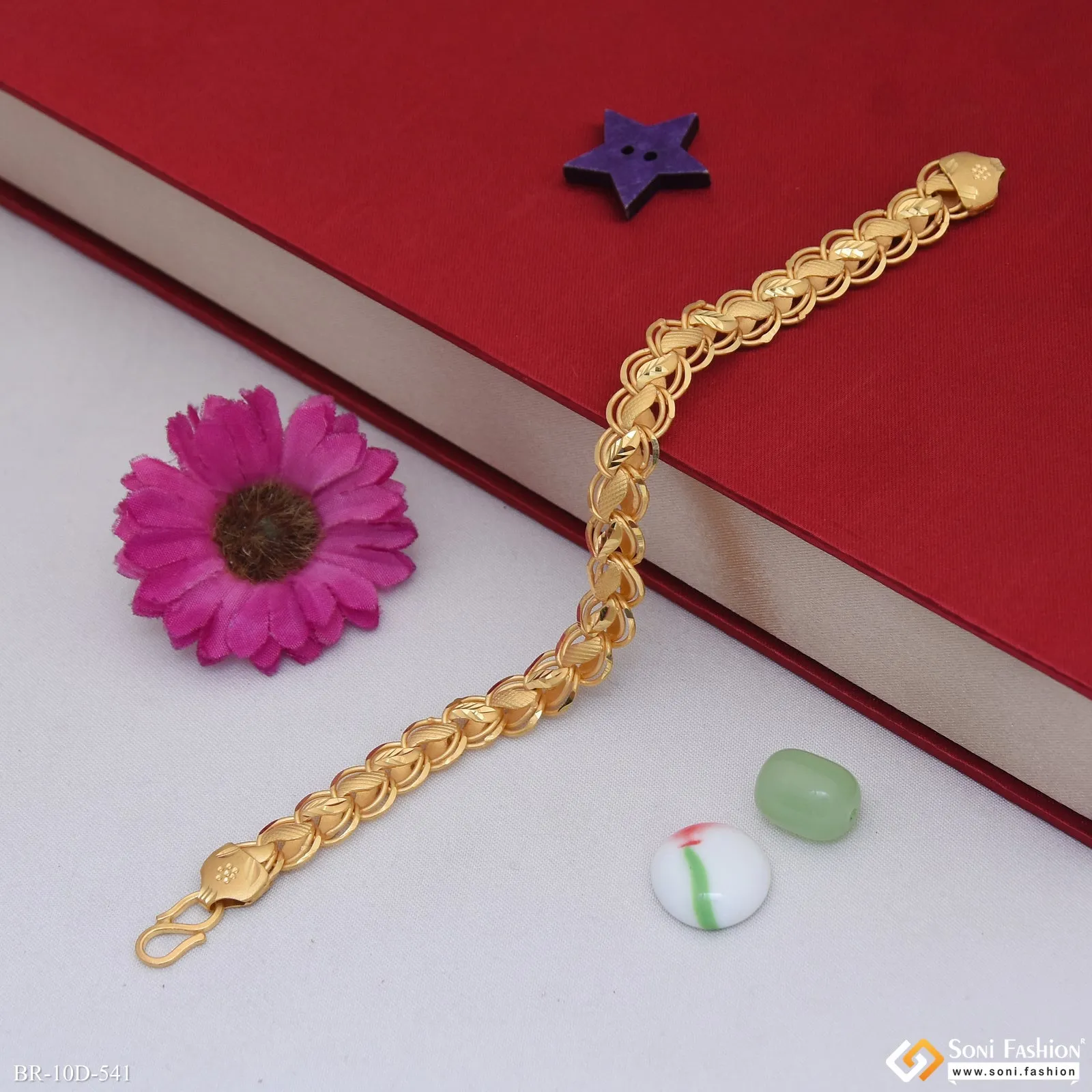 Fabulous Design Gold Plated Kohli Bracelet for Men - Style D541