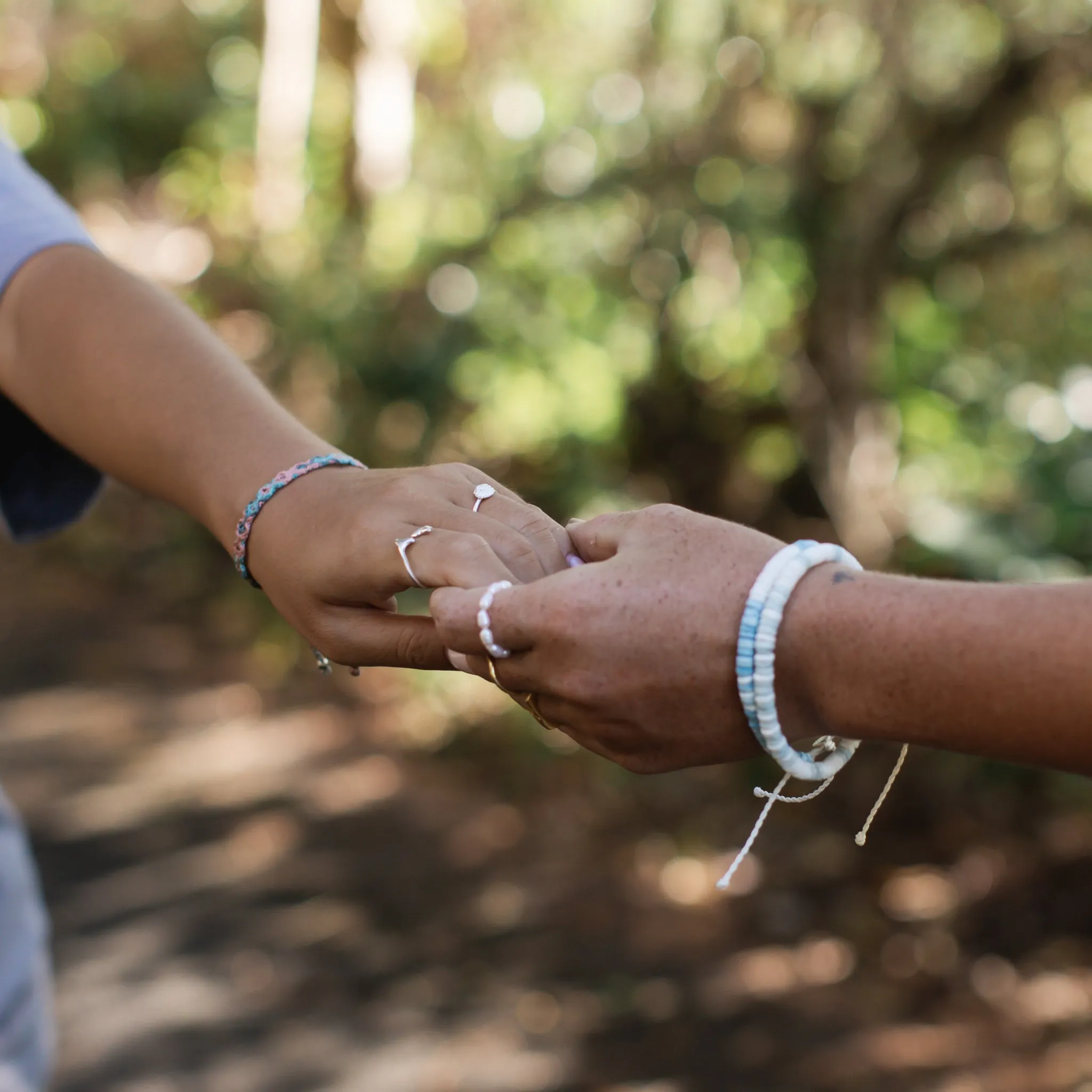 Gili Meno Puka Shell Bracelet