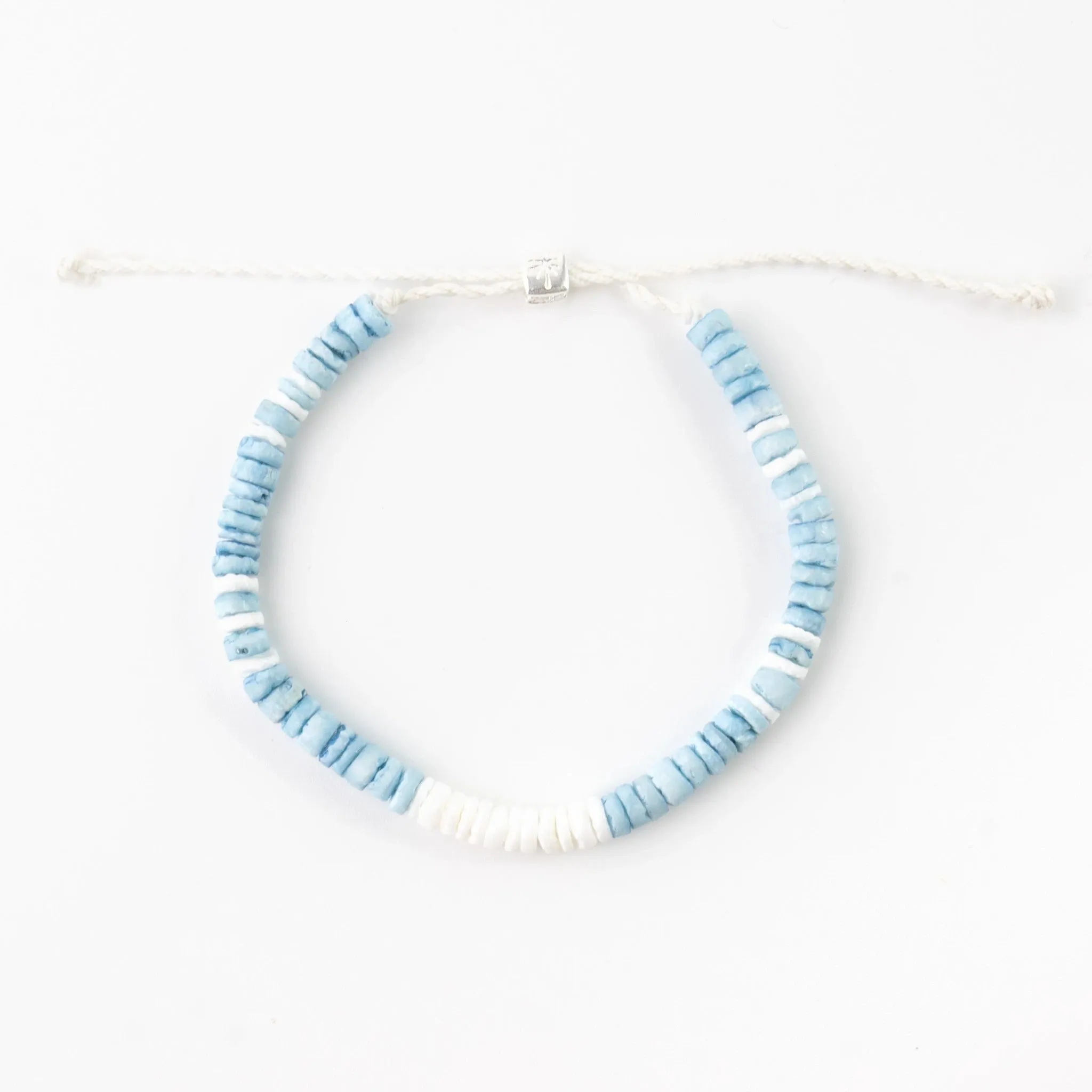 Gili Meno Puka Shell Bracelet