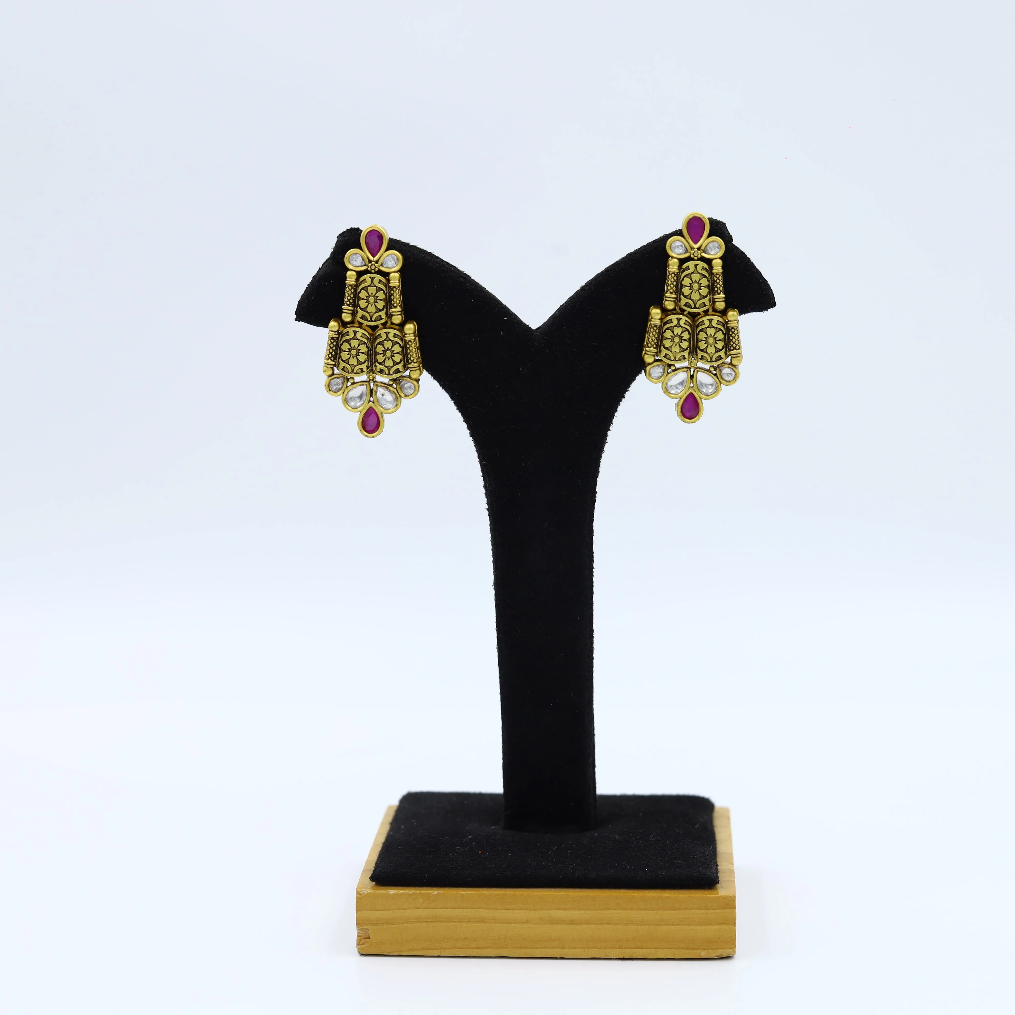 Ruby Antique Gold Finish Necklace Set 16601-3748