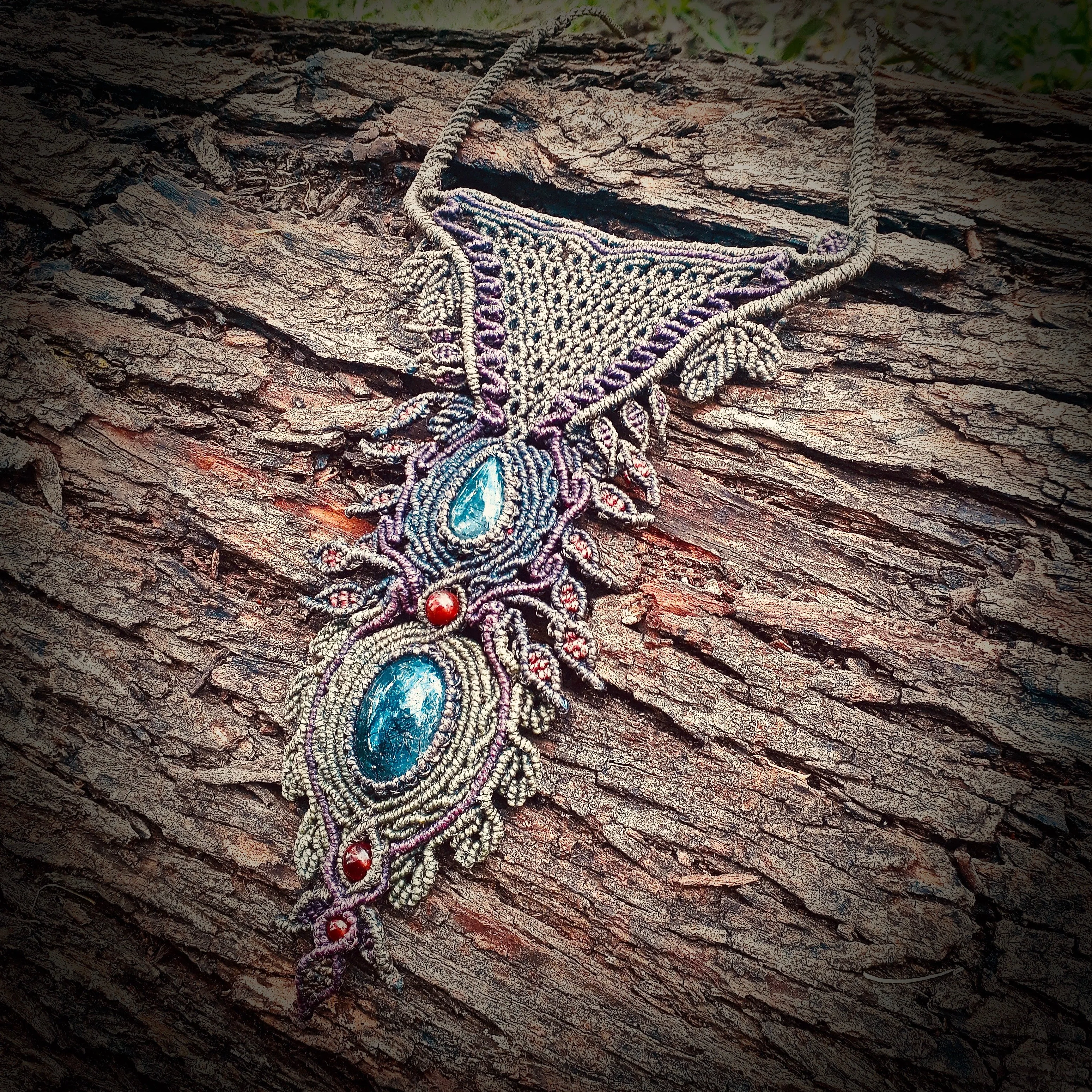 Tourmalinated quartz necklace (unique design)